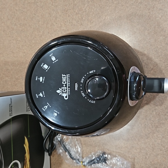 Eco+Chef 2.25 QT Cook Smarter Air Fryer - Picture 7 of 10